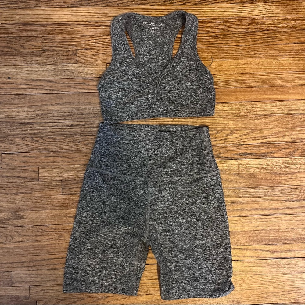 Beyond Yoga Space Dye biker short and matching sports bra
